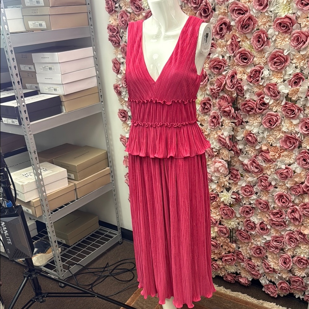 Bcbgmaxazria Fuchsia Pleated Midi Dress Spl